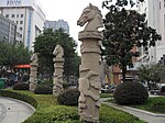 江苏靖江市六马头石柱雕塑 - panoramio